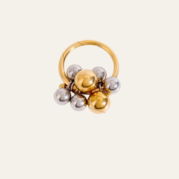 Anillo Chuc con racimo de esferas