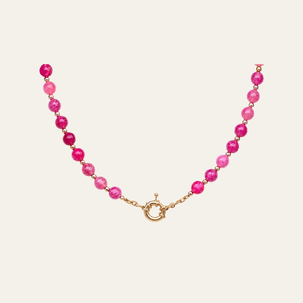 Collar de ágata rosa con broche dorado